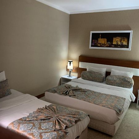 Moonlight Hotel Sihke Екстериор снимка